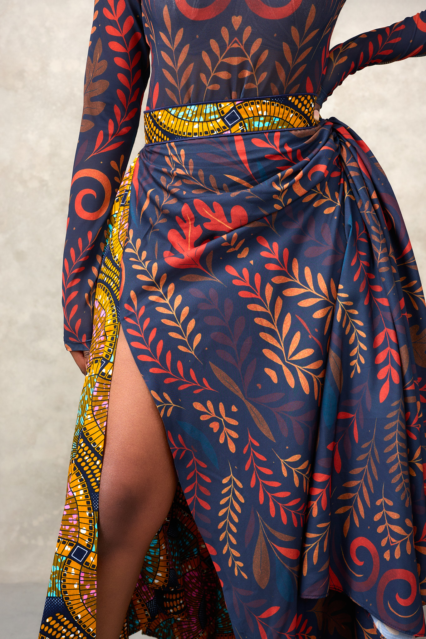 AYABA ABSTRACT SKIRT